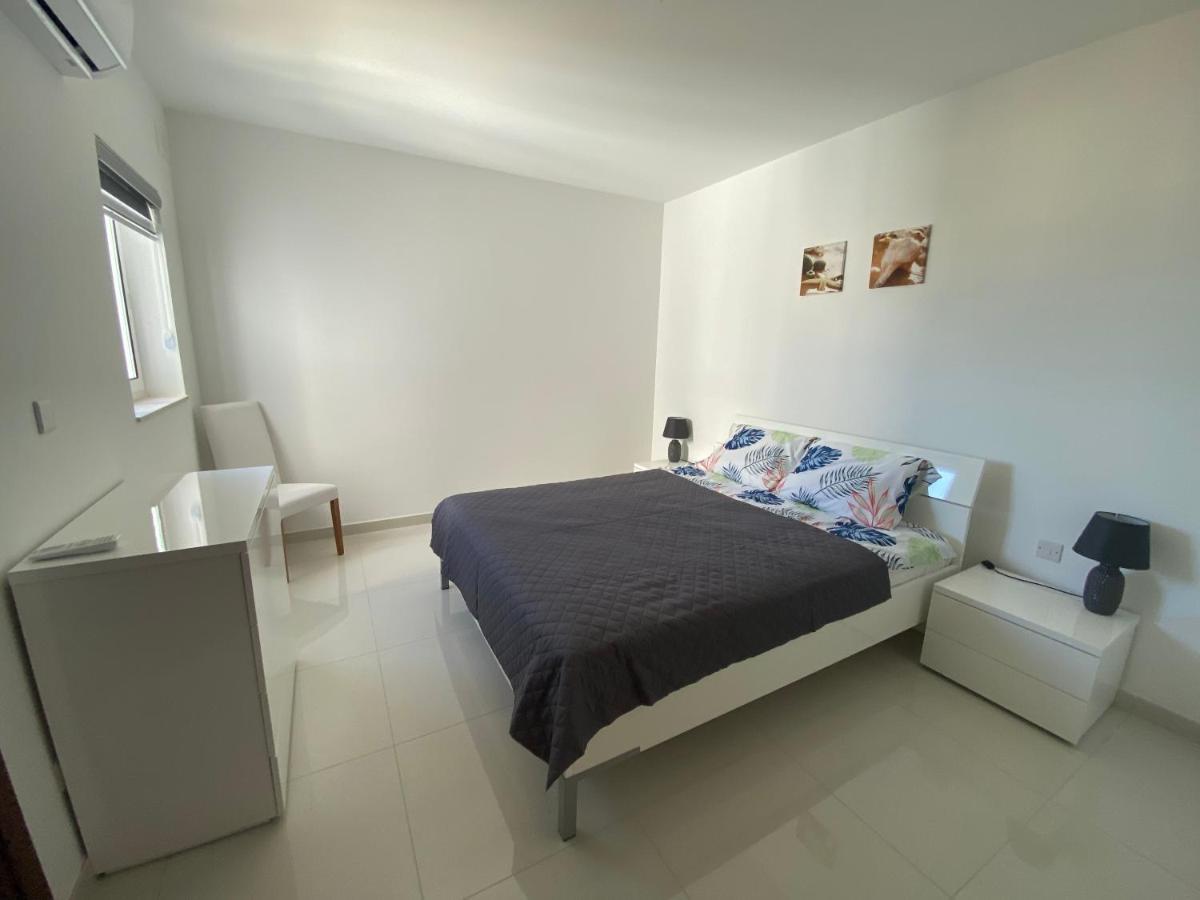 Sunshine - Modern Two Bedroom Penthouse With Terrace * Mellieha